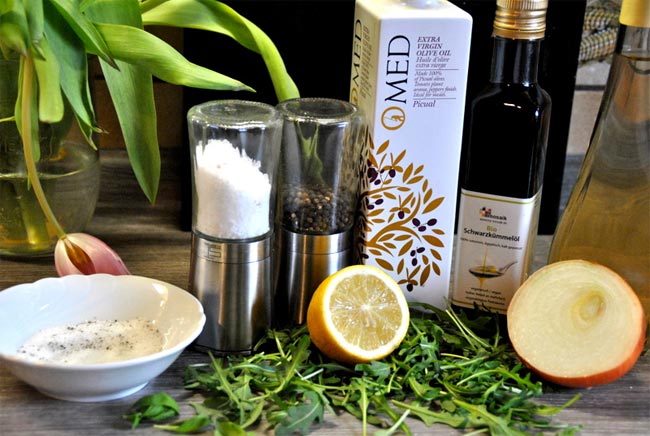 Salatdressing süß & herb für leckere Salate